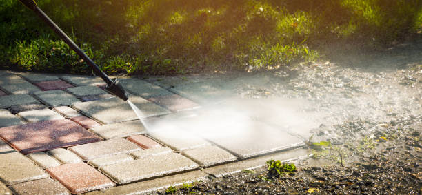 Best Sidewalk and Walkway Cleaning  in Stepney, CT